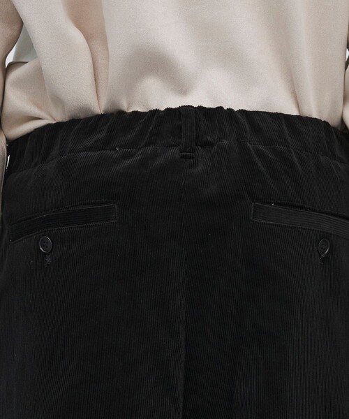 UNITED TOKYO（ユナイテッドトウキョウ）の「【数量限定】BRISBANE MOSS コーデュロイ バギースラックス（その他パンツ・メンズ・ダークブラウン/ブラック・2/1）」の17枚目の写真