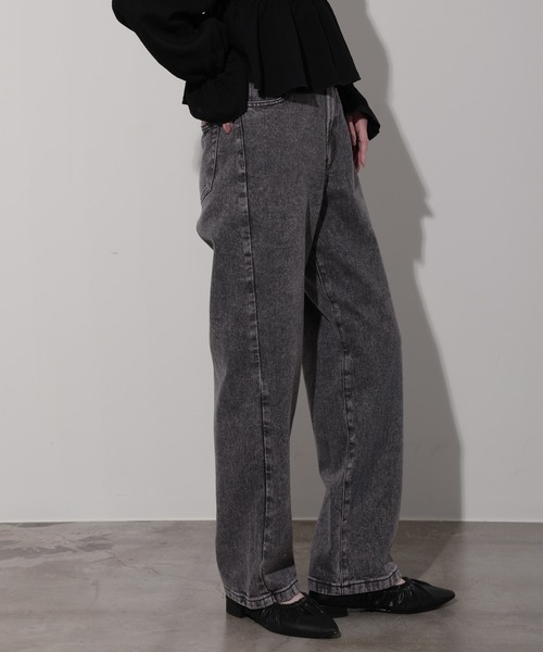 nouvellemoi(ヌーベルモイ)の「デニムストレートパンツ(デニムパンツ・レディース・ブラック/サックスブルー/ブルー/インディゴブルー・M)」の14枚目の写真