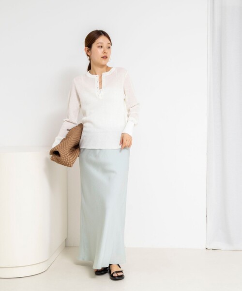 NOLLEY’S(ノーリーズ)の「《手洗い可能》ギマポリコットンワッフルヘンリーネックプルオーバー(ニット/セーター・レディース・グレイッシュベージュ/ブラック/ホワイト・FREE)」の4枚目の写真