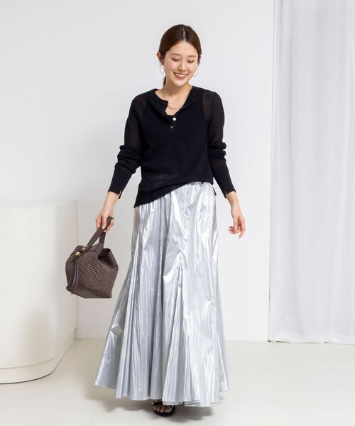 NOLLEY’S(ノーリーズ)の「《手洗い可能》ギマポリコットンワッフルヘンリーネックプルオーバー(ニット/セーター・レディース・グレイッシュベージュ/ブラック/ホワイト・FREE)」の19枚目の写真