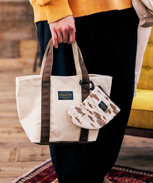 PENDLETON（ペンドルトン）の「【PENDLETON(ペンドルトン)】別注 柄ポーチトートバッグ（トートバッグ・メンズ・ベージュ/ナチュラル・FREE）」の2枚目の写真