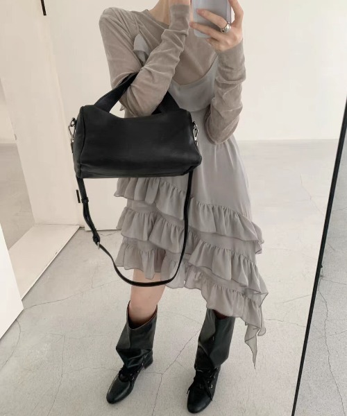 FREE STYLISTS(フリー スタイリスト)の「YUGA_YGMC Korean-style tiered ruffle camisole(ドレス・レディース・ホワイト/ブラック/グレー・FREE)」の7枚目の写真