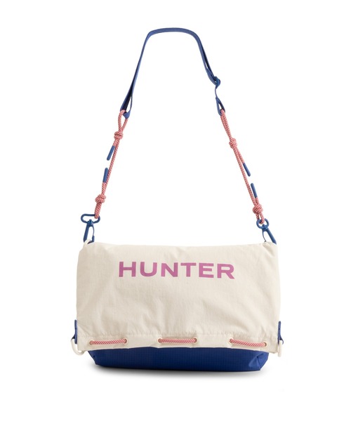 HUNTER(ハンター)の「トラベル マルチファンクション サコッシュ(ボディバッグ/ウエストポーチ・レディース・シャーベット/ブルー/ホワイト×ブルー・ONE)」の11枚目の写真