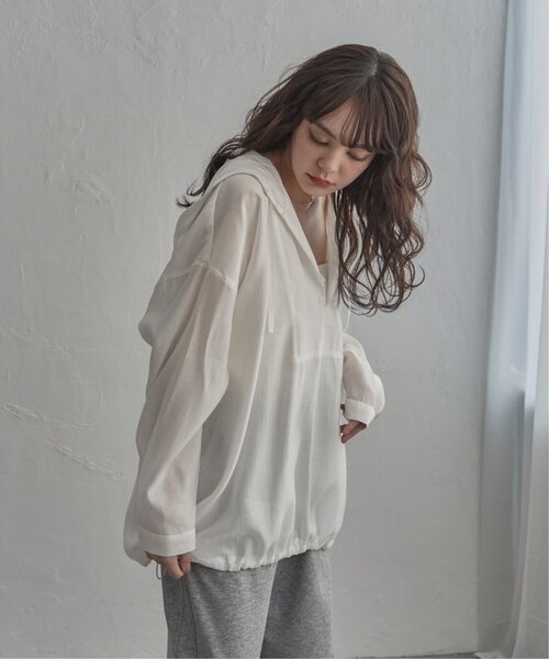 notch.(ノッチ)の「シアーアノラックシャツ(シャツ/ブラウス・レディース・ホワイト/ベージュ/ネイビー・M)」の18枚目の写真