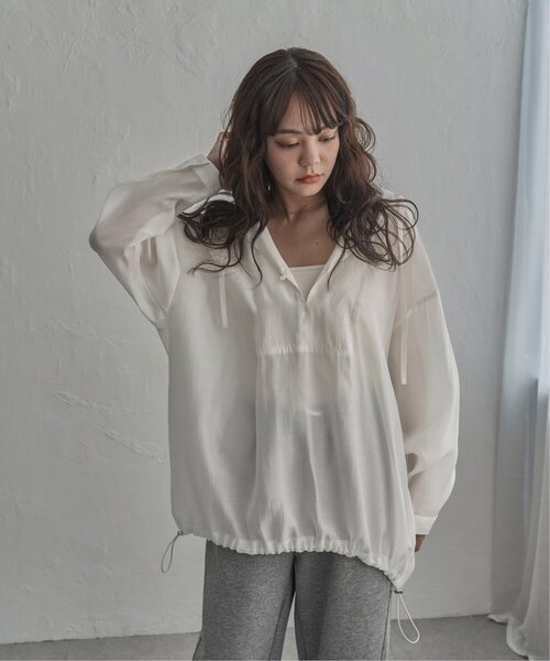 notch.(ノッチ)の「シアーアノラックシャツ(シャツ/ブラウス・レディース・ホワイト/ベージュ/ネイビー・M)」の21枚目の写真
