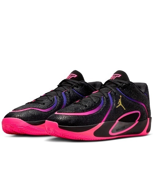 JORDAN BRAND（ジョーダンブランド）の「【別注】ジョーダン  ジョーダン TATUM 4 LEA PF 限定コラボ（スニーカー・メンズ・ブラック×ピンク・25.5cm/26.0cm/26.5cm/27.0cm/27.5cm/28.0cm/28.5cm/29.0cm/30.0cm/25.0cm）」の3枚目の写真