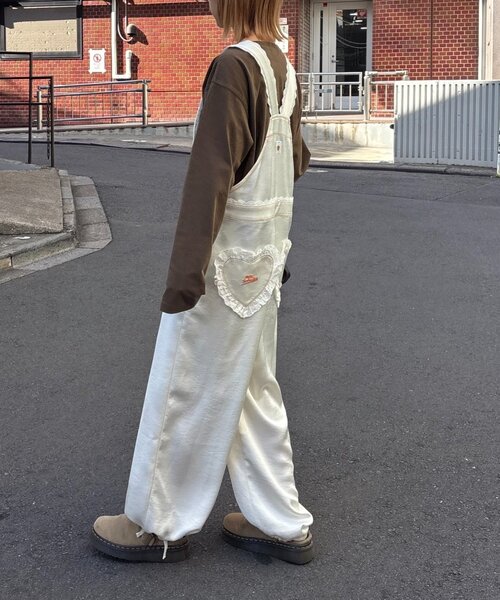 CIAOPANIC TYPY（チャオパニックティピー）の「【HELLO.SANFRANCISCO/ハローサンフランシスコ】レースサテンオーバーオール（サロペット/オーバーオール・レディース・ホワイト/ブラック・ONE SIZE）」の5枚目の写真