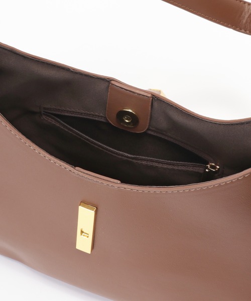 Lace Ladies(レースレディース)の「レザー調 メタリック バックル ラウンド ショルダー バッグ(ショルダーバッグ・レディース・アイボリー/ブラック/ブラウン・FREE)」の21枚目の写真
