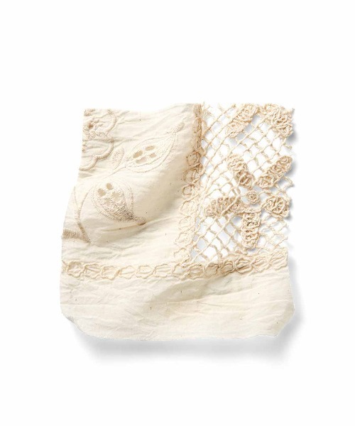 MEDE19F(メデジュウキュウ)の「MEDE19F 〈MADE IN INDIA COLLECTION〉刺繍遣いのパッチワークレースシャツ〈アイボリー〉(シャツ/ブラウス・レディース・アイボリー・1/2)」の20枚目の写真