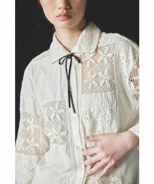 MEDE19F(メデジュウキュウ)の「MEDE19F 〈MADE IN INDIA COLLECTION〉刺繍遣いのパッチワークレースシャツ〈アイボリー〉(シャツ/ブラウス・レディース・アイボリー・1/2)」の13枚目の写真
