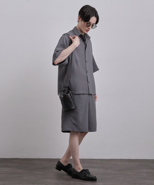 tk.TAKEO KIKUCHI(ティーケータケオキクチ)の「【2WAY】巾着ショルダーバッグ(ショルダーバッグ・メンズ・ブラック/ブラック系4/ブラック系/ホワイト系7・00)」の8枚目の写真