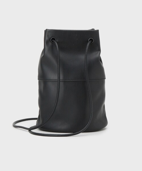 tk.TAKEO KIKUCHI(ティーケータケオキクチ)の「【2WAY】巾着ショルダーバッグ(ショルダーバッグ・メンズ・ブラック/ブラック系4/ブラック系/ホワイト系7・00)」の10枚目の写真