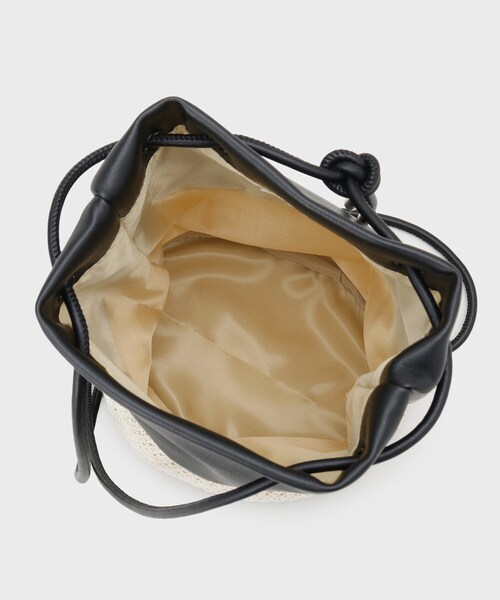 tk.TAKEO KIKUCHI(ティーケータケオキクチ)の「【2WAY】巾着ショルダーバッグ(ショルダーバッグ・メンズ・ブラック/ブラック系4/ブラック系/ホワイト系7・00)」の14枚目の写真