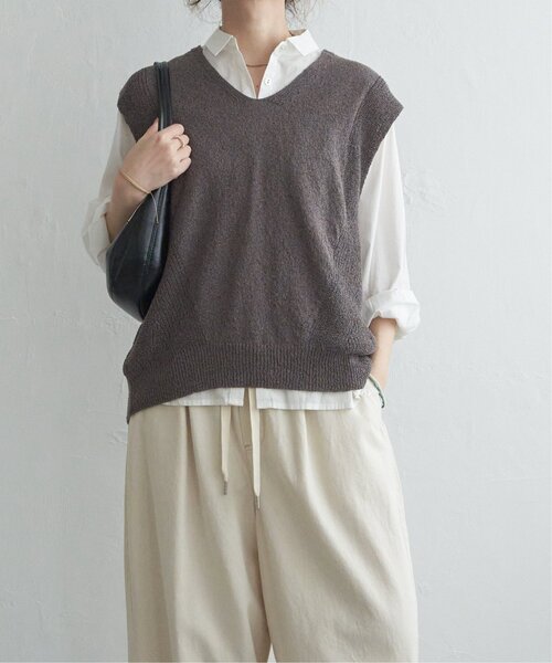 LBC（エルビーシー）の「ミニブークレ2WAYジレ（ニット/セーター・レディース・ブルー/その他1/チャコール/ベージュ・M）」の20枚目の写真