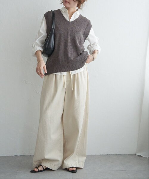 LBC（エルビーシー）の「ミニブークレ2WAYジレ（ニット/セーター・レディース・ブルー/その他1/チャコール/ベージュ・M）」の21枚目の写真