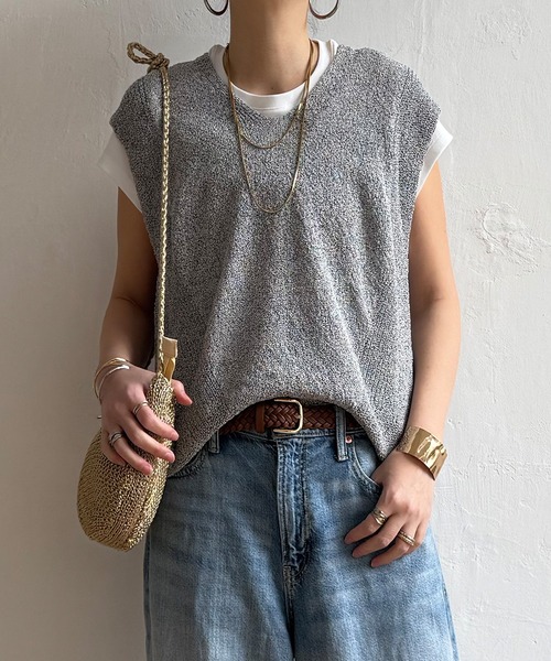 LBC（エルビーシー）の「ミニブークレ2WAYジレ（ニット/セーター・レディース・ブルー/その他1/チャコール/ベージュ・M）」の12枚目の写真