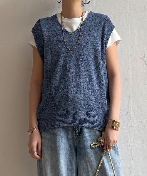 LBC（エルビーシー）の「ミニブークレ2WAYジレ（ニット/セーター・レディース・ブルー/その他1/チャコール/ベージュ・M）」の14枚目の写真