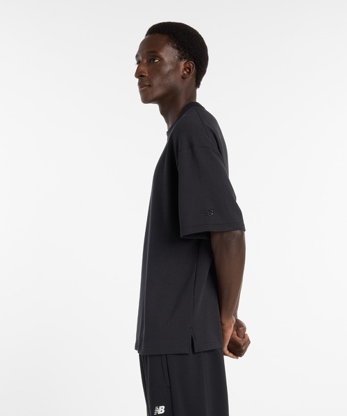 NEW BALANCE（ニューバランス）の「NB GREY プレミアムTシャツ（Tシャツ/カットソー・メンズ・ホワイト/ブラック/ダークブラック・X-LARGE/LARGE/MEDIUM/SMALL/XX-LARGE）」の14枚目の写真