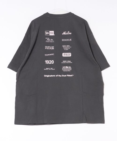 NEW ERA(ニューエラ)の「NEW ERA/ニューエラ 半袖Tシャツ メンズ SS OS CT TEEO ARCHIVE GRA 14856672(Tシャツ/カットソー・メンズ・ダークグレー・L/XXL/XL/M)」の2枚目の写真