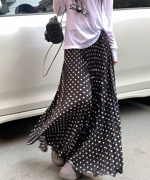 Doula Doula（ドゥーラドゥーラ）の「プリントプリーツロングスカート（スカート・レディース・ベージュ/ブラック・FREE）」の7枚目の写真