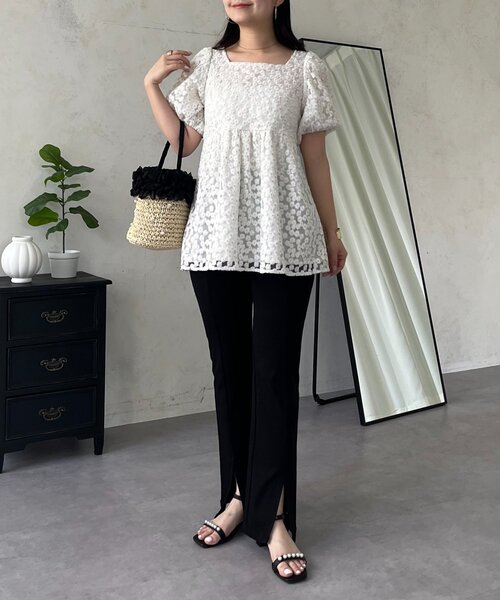 prose verse（プロズヴェール）の「フラワーチュールレースペプラムブラウス（シャツ/ブラウス・レディース・オフホワイト/ブラック・LARGE/MEDIUM）」の15枚目の写真