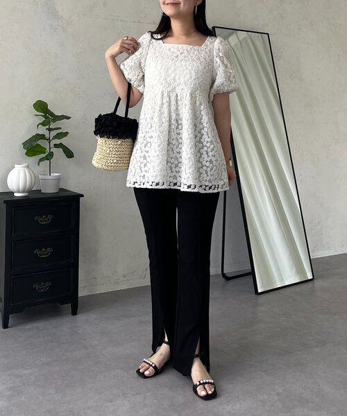 prose verse（プロズヴェール）の「フラワーチュールレースペプラムブラウス（シャツ/ブラウス・レディース・オフホワイト/ブラック・LARGE/MEDIUM）」の18枚目の写真