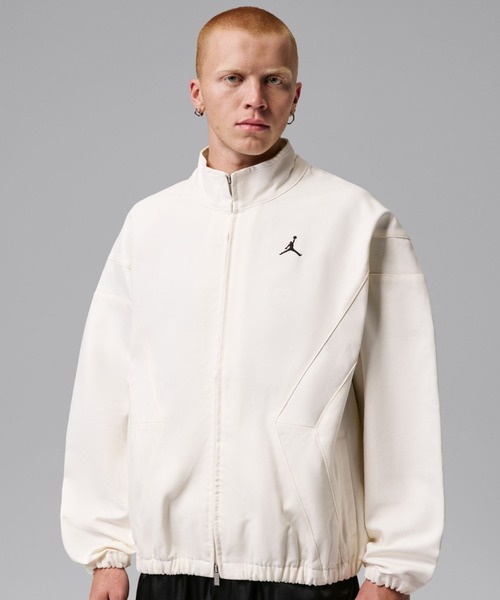 JORDAN BRAND(ジョーダンブランド)の「JORDAN BRAND M J FLT GFX WORKWEAR JKT / ジョーダン ブランド ジョーダン FLT GFX ワークウェア ジャケット / NIKE【SP】(その他アウター・メンズ・ホワイト・M/L/XL/XXL)」の1枚目の写真