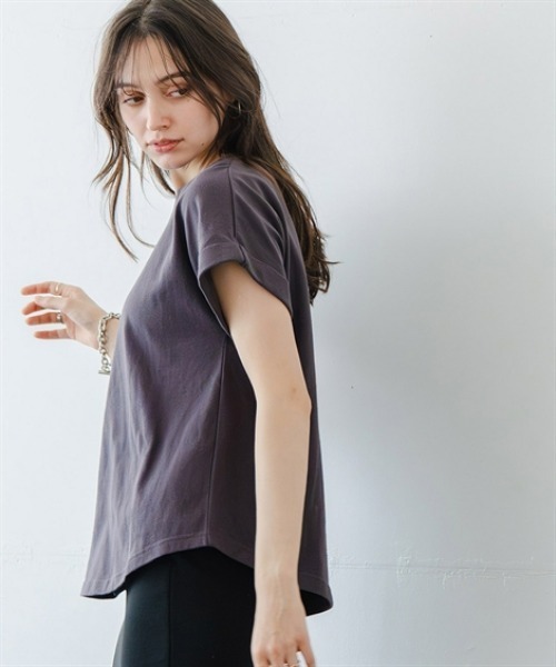 Maison INNESS(メゾンアイネス)の「綿100%バスクキーネックフレンチスリーブプルオーバー(Tシャツ/カットソー・レディース・モカ/チャコールグレー/ブラック・M/S/5L/4L/3L/LL/L)」の7枚目の写真