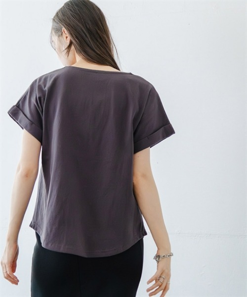 Maison INNESS(メゾンアイネス)の「綿100%バスクキーネックフレンチスリーブプルオーバー(Tシャツ/カットソー・レディース・モカ/チャコールグレー/ブラック・M/S/5L/4L/3L/LL/L)」の8枚目の写真