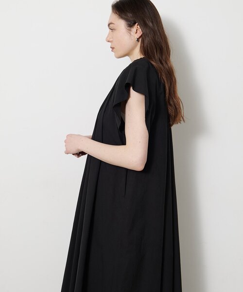 Whim Gazette(ウィムガゼット)の「ギャザータイプライターワンピース(ワンピース・レディース・ブラック/ベージュ・FREE)」の5枚目の写真