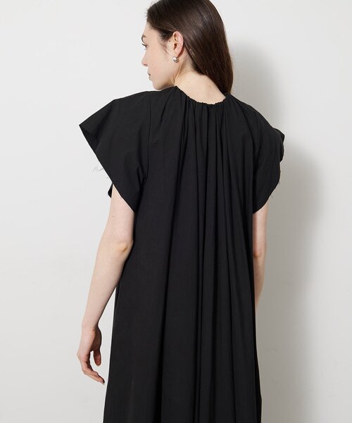 Whim Gazette(ウィムガゼット)の「ギャザータイプライターワンピース(ワンピース・レディース・ブラック/ベージュ・FREE)」の8枚目の写真