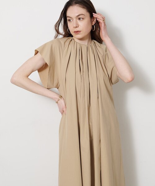 Whim Gazette(ウィムガゼット)の「ギャザータイプライターワンピース(ワンピース・レディース・ブラック/ベージュ・FREE)」の21枚目の写真