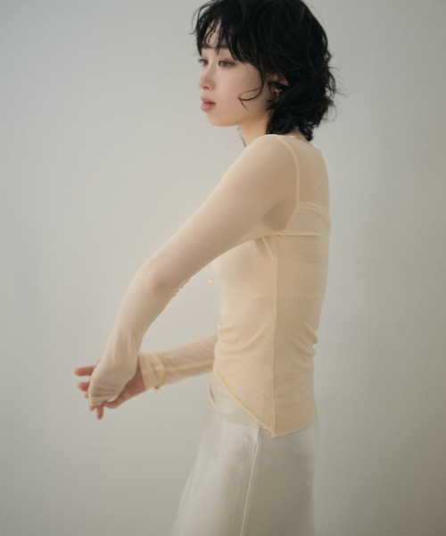 LAULEN(ローレン)の「boat neck sheer drape tops /ボートネックシアードレープ長袖トップス(Tシャツ/カットソー・レディース・アイボリー/ライトグリーン/ブルー・FREE)」の20枚目の写真