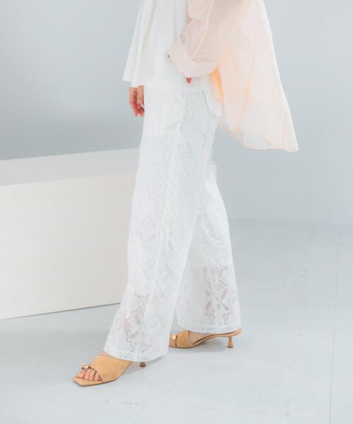 URBAN RESEARCH ROSSO WOMEN(アーバンリサーチ ロッソ)の「パネルレースストレートイージーパンツ(その他パンツ・レディース・ブラック/ホワイト・FREE)」の7枚目の写真