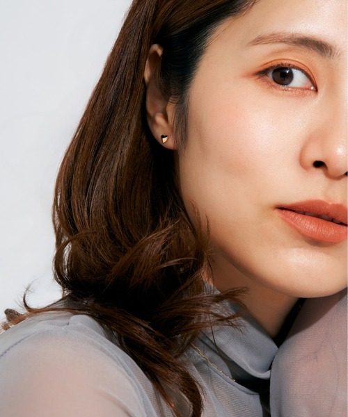 Jewel closet by L&Co.（ジュエルクローゼットバイエルアンドコー）の「K10 モチーフ ピアス（ピアス（両耳用）・レディース・ゴールド系3/ゴールド系1/ゴールド系2・FREE）」の18枚目の写真