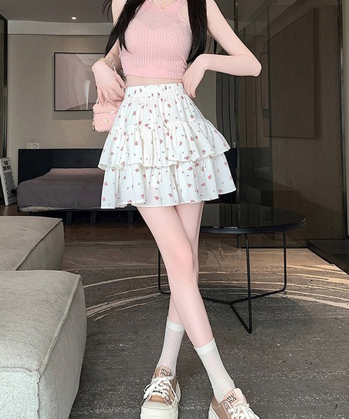 leune(ルネ)の「フラワーティアードスカート(スカート・レディース・ブラック/オフホワイト・FREE)」の18枚目の写真