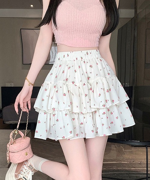 leune(ルネ)の「フラワーティアードスカート(スカート・レディース・ブラック/オフホワイト・FREE)」の22枚目の写真