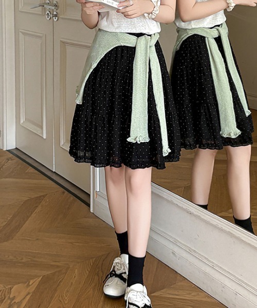 Vipoa(ヴィポア)の「Polka Dot Frill Midi Skirt(スカート・レディース・ブラック/ホワイト・FREE)」の12枚目の写真