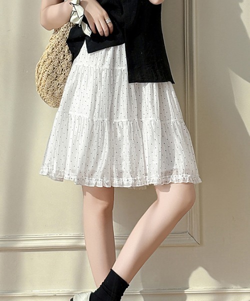 Vipoa(ヴィポア)の「Polka Dot Frill Midi Skirt(スカート・レディース・ブラック/ホワイト・FREE)」の11枚目の写真