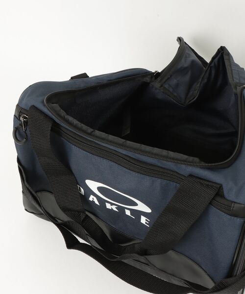 OAKLEY（オークリー）の「オークリーENHANCE LT BOSTON S 8.0 FW/ダッフルバッグ/バッグ/OAKLEY（ボストンバッグ・メンズ・ネイビー・ONE SIZE）」の7枚目の写真