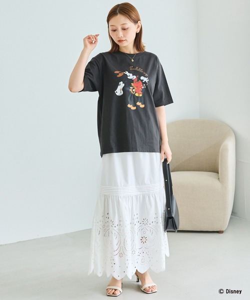 Disney(ディズニー)の「【Disney】別注 <ミッキー>ウエスタン フロッキーバックロゴTシャツ(Tシャツ/カットソー・レディース・オフホワイト/ブラック・LL/M/5L/4L/3L)」の8枚目の写真