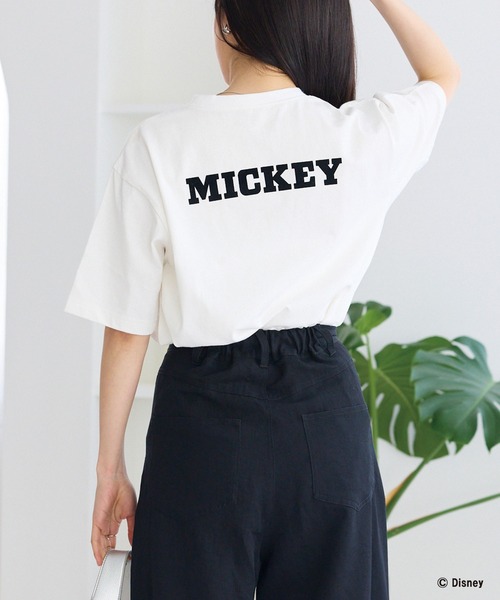 Disney(ディズニー)の「【Disney】別注 <ミッキー>ウエスタン フロッキーバックロゴTシャツ(Tシャツ/カットソー・レディース・オフホワイト/ブラック・LL/M/5L/4L/3L)」の21枚目の写真