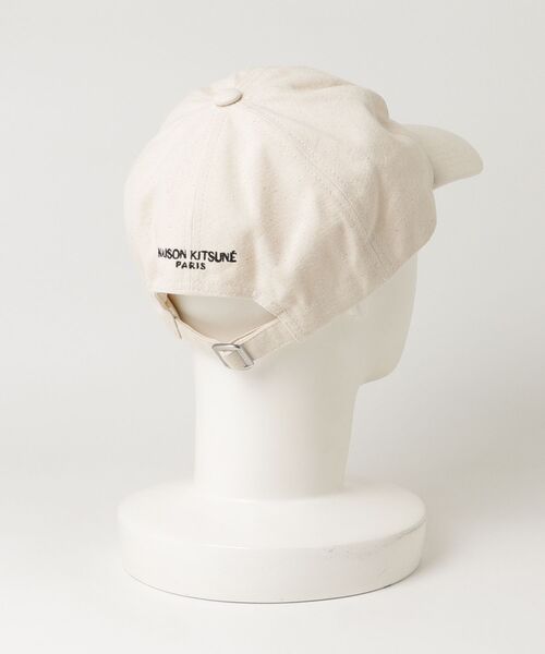 Maison Kitsune（メゾンキツネ）の「DRESSED FOX CAP（キャップ・メンズ・ベージュ・2）」の4枚目の写真