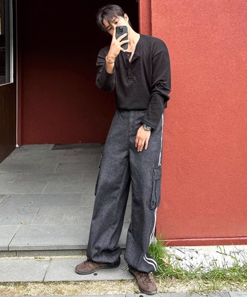 NOWLE(ノウル)の「【NOWLE】5ボタン サーマルテクスチャー リラックス ヘンリーネック 長袖Tシャツ(Tシャツ/カットソー・メンズ・ブラック/ホワイト/グレー・X-LARGE/SMALL/MEDIUM/LARGE)」の10枚目の写真