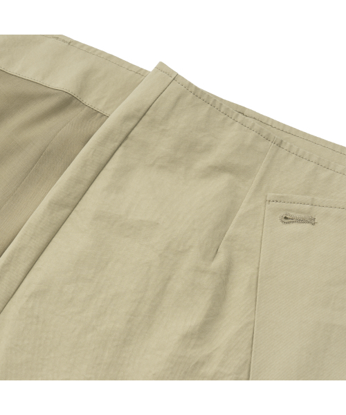 EXTRAORDINARY(エクストラオーディナリー)の「WOMEN CARGO WRAP SKIRT BEIGE(スカート・レディース・その他・SMALL/X-SMALL)」の6枚目の写真