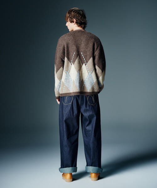 glamb(グラム)の「Beadswork Argyle Cardigan / ビーズワークアーガイルカーディガン(カーディガン/ボレロ・メンズ・ブルー/ブラウン・S/M/L)」の9枚目の写真