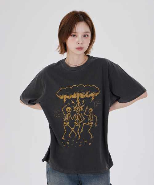 DYSFUNCT(ディスファンクト)の「SHOCK THERAPY PIGMENT T-SHIRT(CHARCOAL)(Tシャツ/カットソー・メンズ・その他・SMALL/MEDIUM/LARGE/X-LARGE)」の1枚目の写真