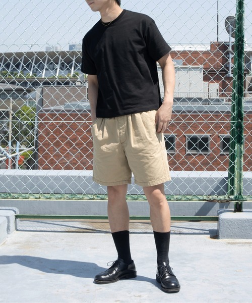 UNIVERSAL OVERALL(ユニバーサルオーバーオール)の「UNIVERSAL OVERALL / CHILLPAN SHORTS / ライトダックショーツ(その他パンツ・メンズ・ブラック/ネイビー/カーキ/ベージュ/パープル・L/M)」の2枚目の写真