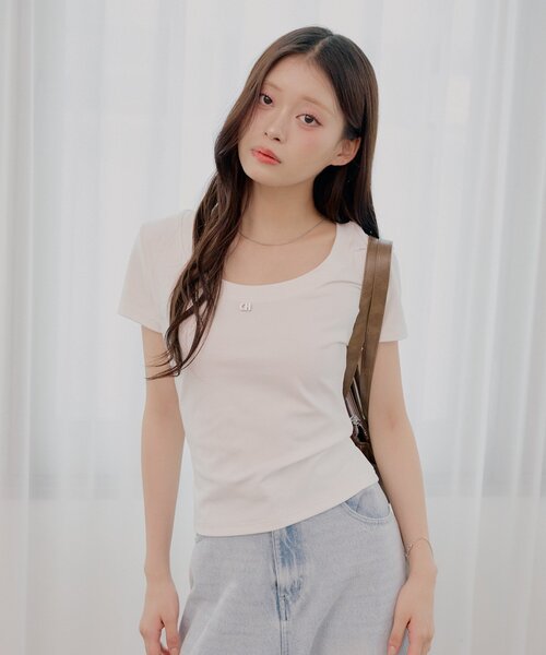 Chico(チコ)の「ロゴプレートチビT(Tシャツ/カットソー・レディース・ホワイト系その他2/ホワイト/ブラック・FREE)」の13枚目の写真