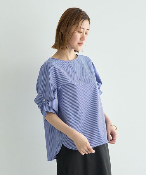YECCA VECCA(イェッカヴェッカ)の「パールタックスリーブブラウス(シャツ/ブラウス・レディース・チェック/ストライプ/オフホワイト・FREE)」の8枚目の写真